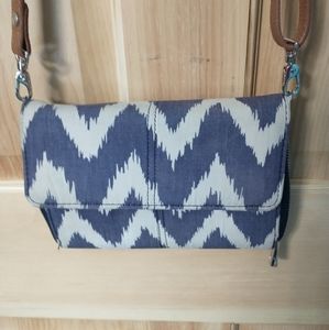Thirty One Tons of Funds crossbody wallet purse